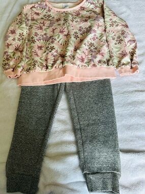 Indigo Pink Floral Pullover with Gray Joggers
